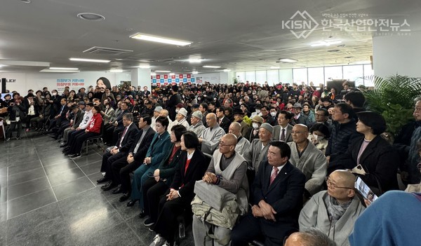 국민의힘 전희경 국회의원 후보 선거사무실 개소식 (사진=전희경 후보 제공)